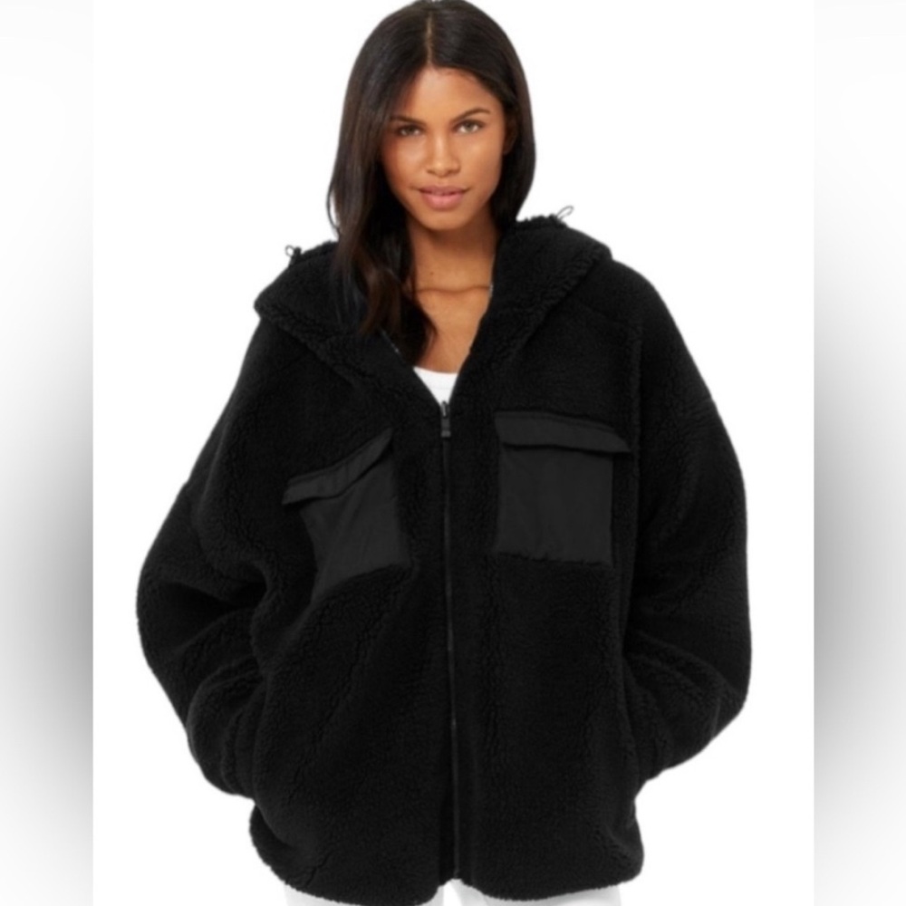 Women's Black Fleece Jacket